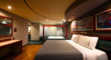 1920 x 1120 Junior Suite con Jacuzzi