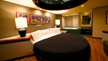 1920 x 1120 Master Suite con Jacuzzi